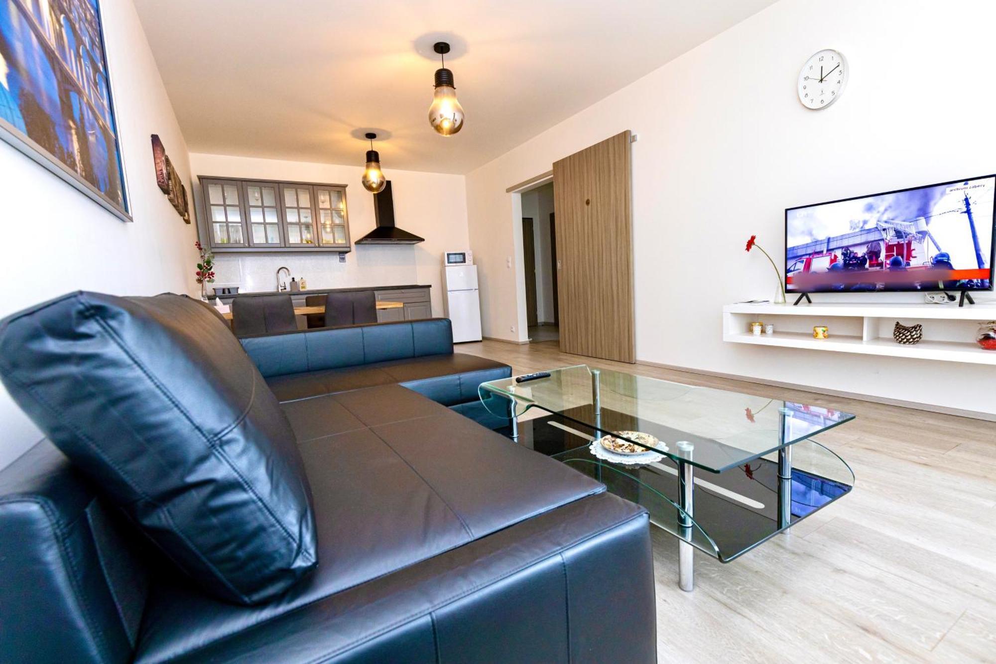 Modern Apartment • Garden • Near The City Center Praha Exteriér fotografie